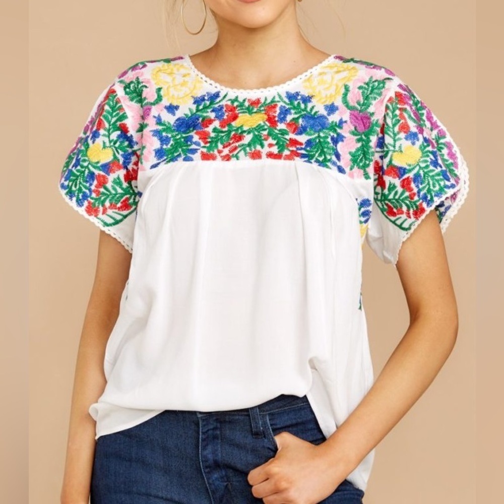 Buddy Love White Top with Colorful Floral Embroidery